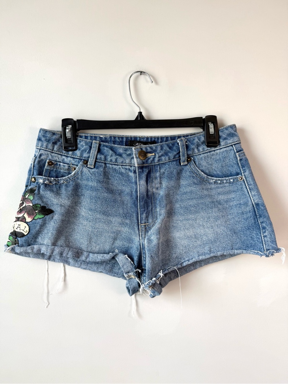 Ed Hardy Love Eternal Micro Denim Shorts 26 Y2K Tattoo Print